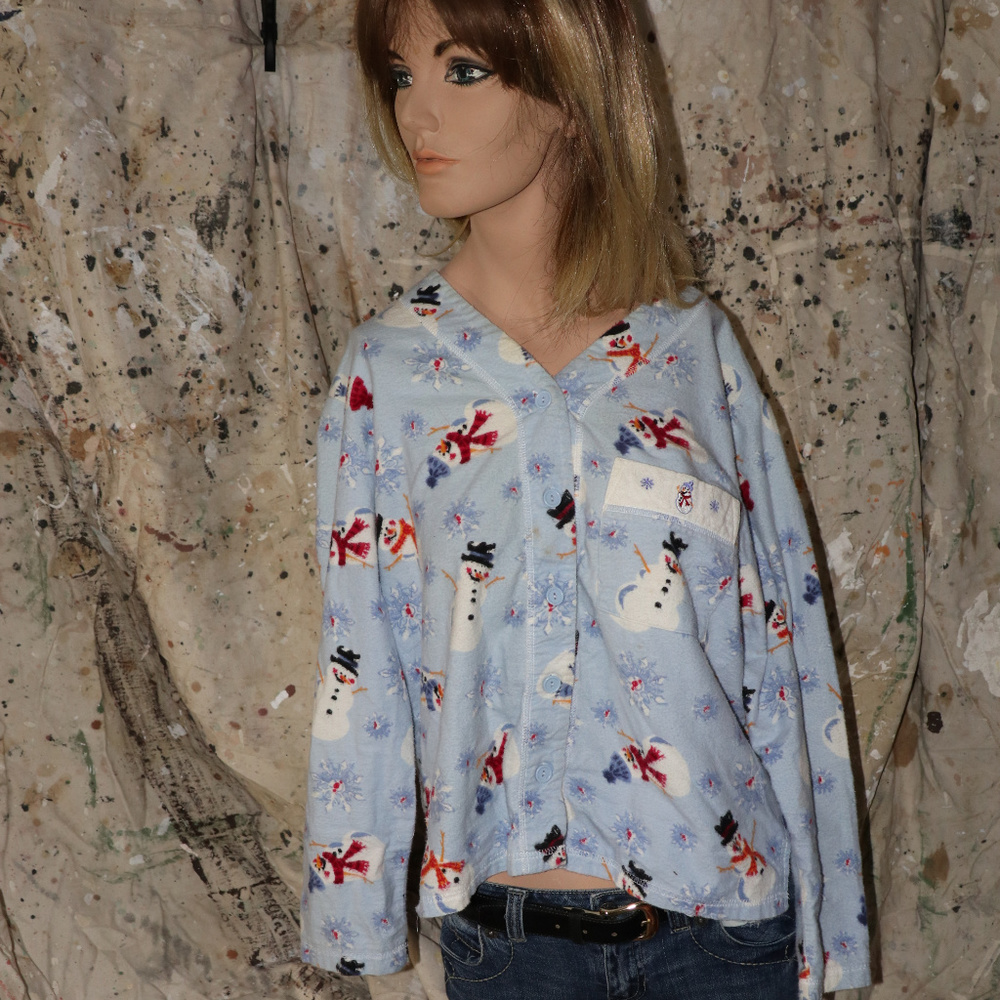 Pajama Top with super cute snowmen! - Secret Treas